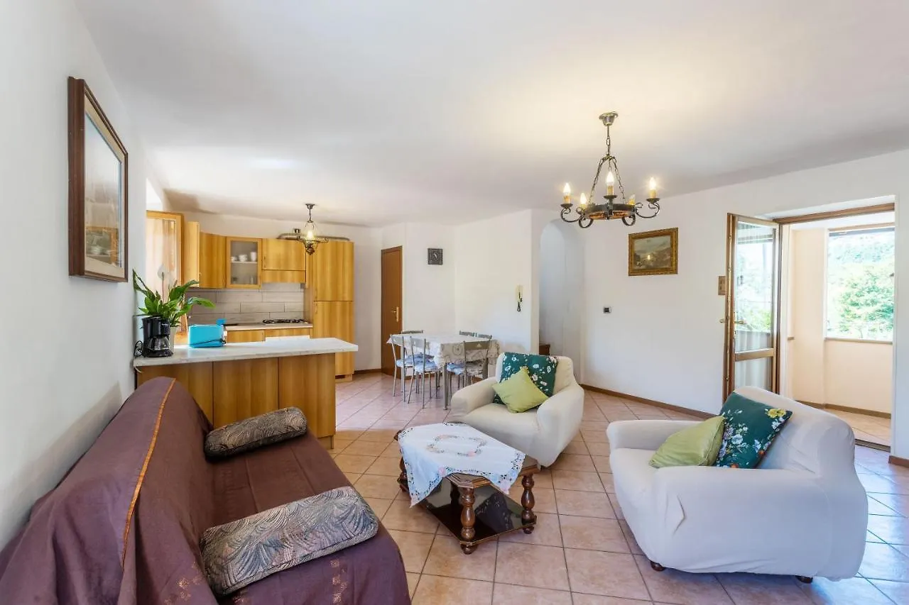 Casa Rita App 2 Apartment Tremosine Italy